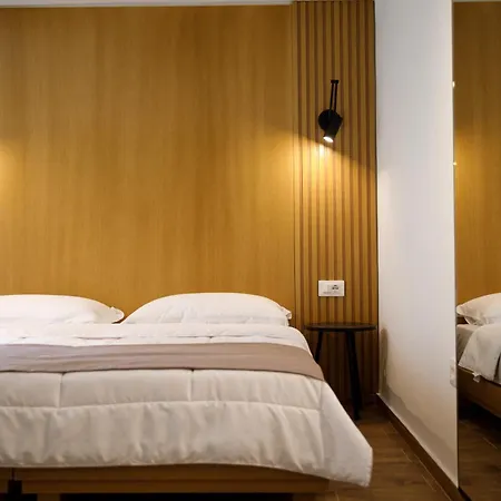 Cene Boutique Gjirokastër