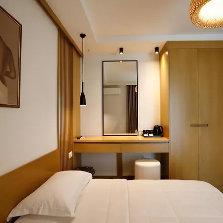 Cene Boutique 3* Gjirokastër